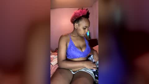 Snapshot of foxygoddess18 chatting on 23, 3, 2026 foxygoddess18 online show from 23, 3, 2026