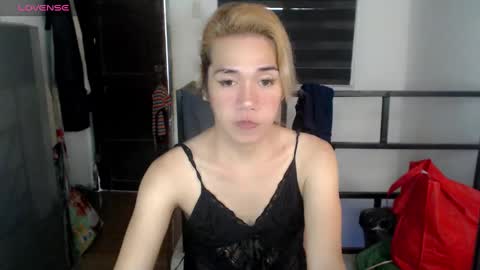 Snapshot of foxyinnocentstar chatting on 4, 3, 2025 jenny online show from 4, 3, 2025