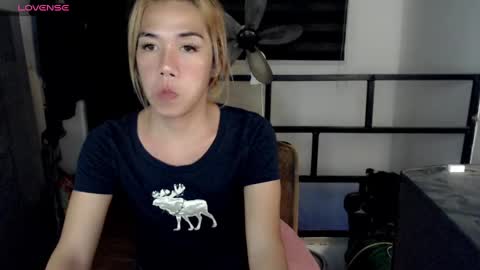 Snapshot of foxyinnocentstar chatting on 10, 3, 2025 jenny online show from 10, 3, 2025