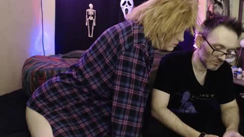 Snapshot of foxymalloryknoxy69 chatting on 2, 11, 2025 Mallory Koxx online show from 2, 11, 2025