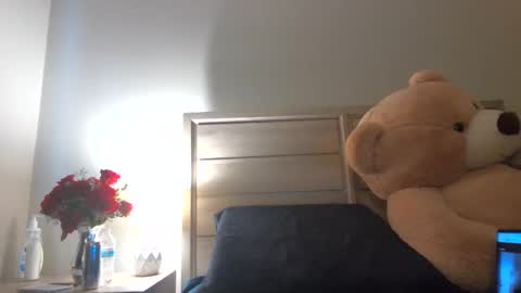 Snapshot of fragilemasochist chatting on 13, 4, 2026 Angel online show from 13, 4, 2026