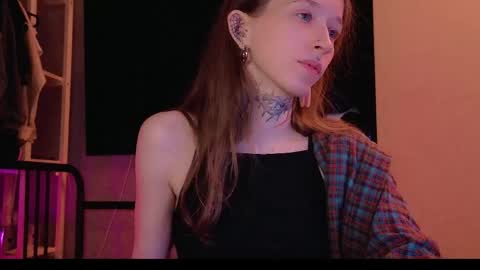 Snapshot of fran_bow chatting on 17, 4, 2026 fran_bow online show from 17, 4, 2026