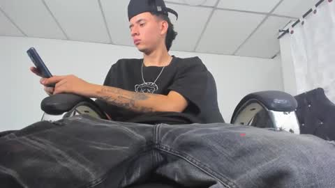 Snapshot of fran_boy_ chatting on 17, 1, 2026 Fran online show from 17, 1, 2026