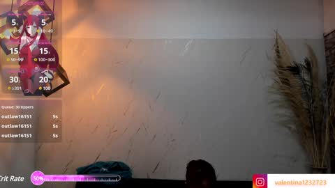 Snapshot of francesca_bbw chatting on 8, 1, 2025 online show from 8, 1, 2025