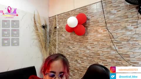 Snapshot of francesca_bbw chatting on 12, 3, 2025 online show from 12, 3, 2025