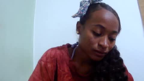 Snapshot of francine925426 chatting on 19, 6, 2026 francine925426 online show from 19, 6, 2026