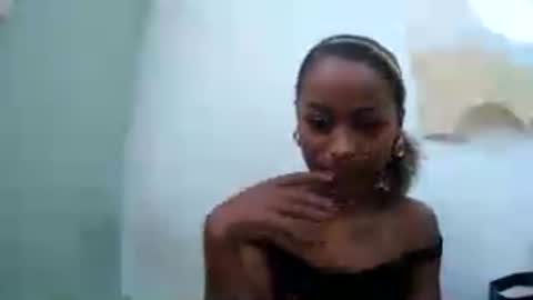 Snapshot of francine925426 chatting on 16, 7, 2026 francine925426 online show from 16, 7, 2026