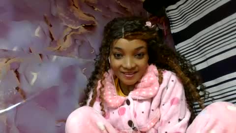 Snapshot of francinoli chatting on 1, 7, 2026 Francinoli online show from 1, 7, 2026