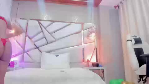 Snapshot of francis_20 chatting on 20, 3, 2026 francis_20 online show from 20, 3, 2026