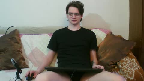 Snapshot of francisgray chatting on 6, 2, 2026 Frank online show from 6, 2, 2026