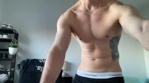 Snapshot of franco03952 chatting on 26, 2, 2026 franco03952 online show from 26, 2, 2026