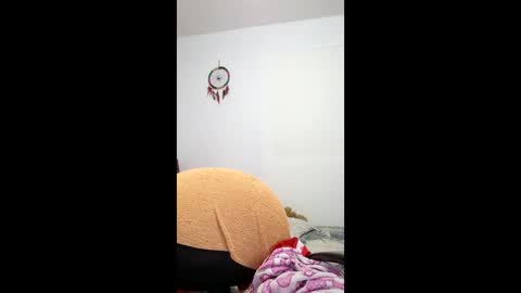 Snapshot of francy_froz chatting on 24, 4, 2026 francy froz online show from 24, 4, 2026