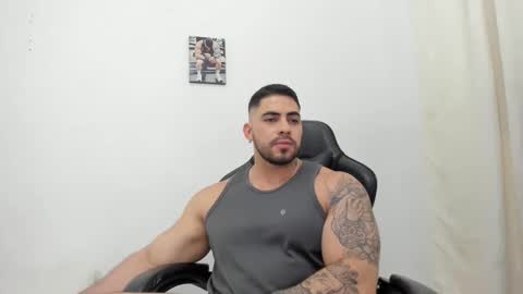 Snapshot of frank_foxx1 chatting on 3, 2, 2026 frank_foxx1 online show from 3, 2, 2026