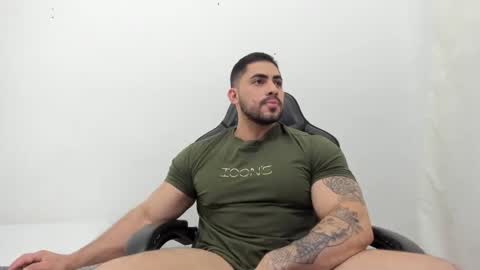 Snapshot of frank_foxx1 chatting on 24, 2, 2026 frank_foxx1 online show from 24, 2, 2026