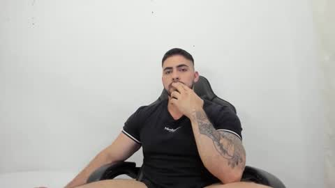 Snapshot of frank_foxx1 chatting on 16, 3, 2026 frank_foxx1 online show from 16, 3, 2026