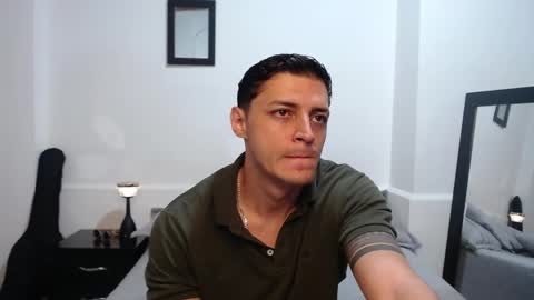 Snapshot of frank_millers chatting on 15, 5, 2026 Frank online show from 15, 5, 2026