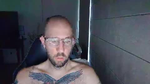 Snapshot of frank_perry2332 chatting on 25, 4, 2026 frank_perry2332 online show from 25, 4, 2026