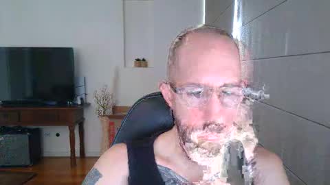 Snapshot of frank_perry2332 chatting on 27, 4, 2026 frank_perry2332 online show from 27, 4, 2026
