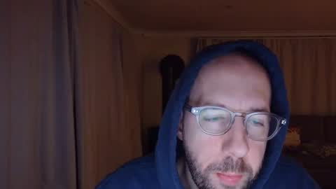 Snapshot of frank_perry2332 chatting on 7, 5, 2026 frank_perry2332 online show from 7, 5, 2026