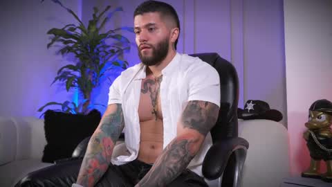 Frank Farrell. Hey remember to give me a thumbs up Ty online show from 15, 4, 2026