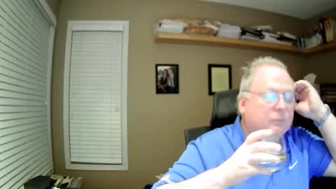 Snapshot of frankie6207 chatting on 9, 11, 2025 frankie6207 online show from 9, 11, 2025