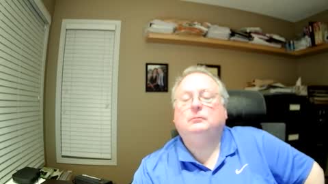 Snapshot of frankie6207 chatting on 10, 11, 2025 frankie6207 online show from 10, 11, 2025