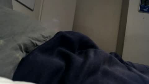 Snapshot of frankiel745 chatting on 2, 11, 2025 frankiel745 online show from 2, 11, 2025