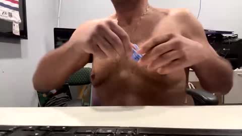 Snapshot of frankyjones8989 chatting on 18, 4, 2026 Frany online show from 18, 4, 2026