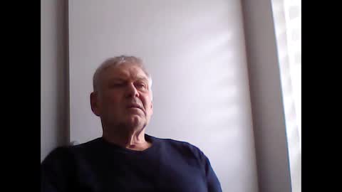 Snapshot of frannkboy61 chatting on 3, 4, 2026 frannkboy61 online show from 3, 4, 2026