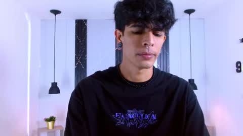 Franvill trato online show from 3, 11, 2025