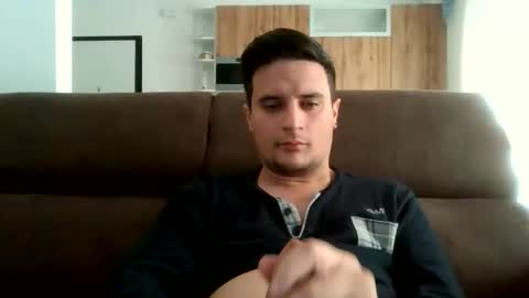Snapshot of fraromeo2 chatting on 28, 11, 2025 fraromeo2 online show from 28, 11, 2025