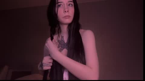 Snapshot of frau_basted chatting on 3, 2, 2025 mistress Bastet and mintcola online show from 3, 2, 2025