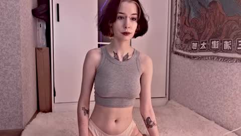 mistress Bastet and  mintcola online show from 4, 11, 2025