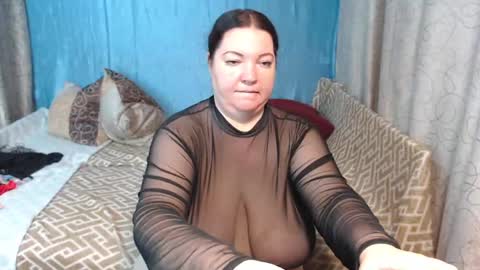 Snapshot of frau_becky chatting on 12, 12, 2024 frau_becky online show from 12, 12, 2024