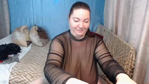 Snapshot of frau_becky chatting on 16, 1, 2025 frau_becky online show from 16, 1, 2025