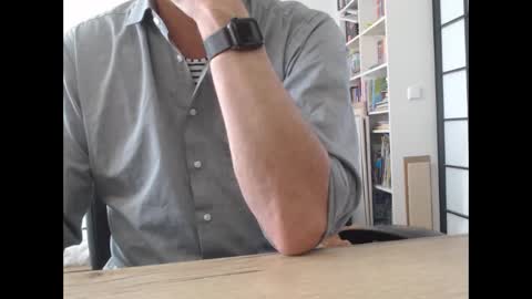 fravka online show from 10, 4, 2026