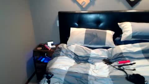 Snapshot of freak1047 chatting on 15, 1, 2026 NextDoorNeighbor online show from 15, 1, 2026