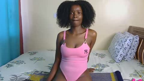 Nessa-Independent model online show from 31, 12, 2024