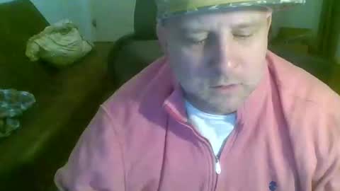 Snapshot of freakpopsickle69 chatting on 21, 3, 2026 poundyouout1969 online show from 21, 3, 2026