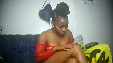 Snapshot of freaky216738 chatting on 17, 1, 2025 freakyLucy online show from 17, 1, 2025