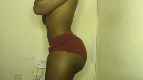 Snapshot of freaky_ass chatting on 18, 3, 2026 Berry online show from 18, 3, 2026