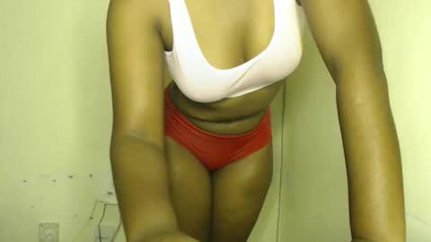 Snapshot of freaky_ass chatting on 8, 4, 2026 Berry online show from 8, 4, 2026