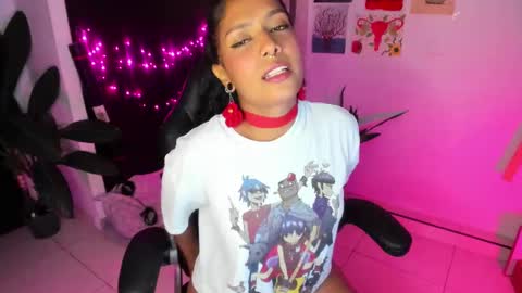Snapshot of freaky_lia chatting on 29, 9, 2025 Lia Gomez online show from 29, 9, 2025