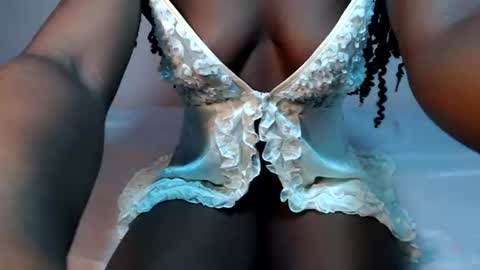 Snapshot of freakyebony1 chatting on 22, 7, 2026 Frecky online show from 22, 7, 2026
