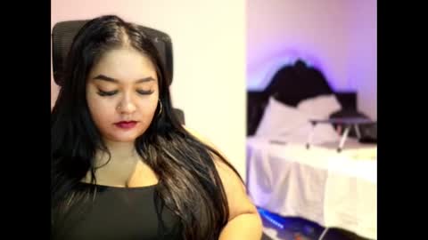 Snapshot of freakyindianliz chatting on 22, 4, 2026 FreakyLiz online show from 22, 4, 2026