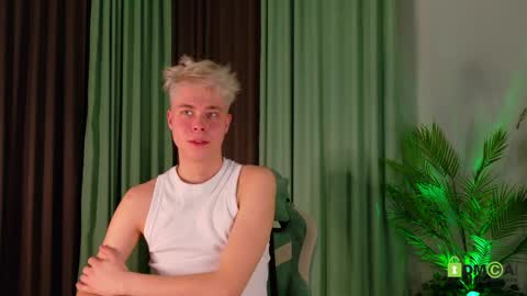 Snapshot of fred_cute chatting on 1, 4, 2026 Fred online show from 1, 4, 2026