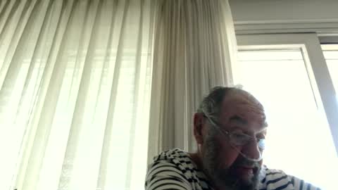 Snapshot of fredaldavid chatting on 6, 7, 2026 David Fredal online show from 6, 7, 2026