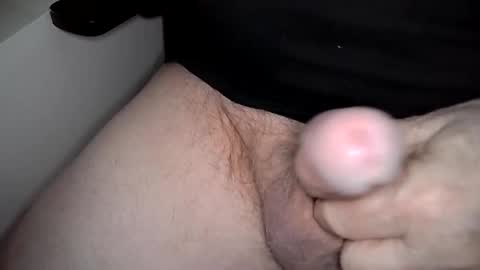 Snapshot of freddie300 chatting on 28, 3, 2026 freddie300 online show from 28, 3, 2026