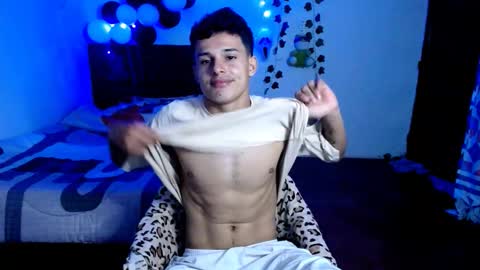 Snapshot of freddy_romans2 chatting on 24, 10, 2025 freddy romans online show from 24, 10, 2025