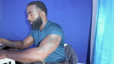 Snapshot of freedom_24 chatting on 28, 4, 2026 shakur online show from 28, 4, 2026